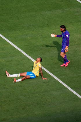 FIFA Fussball Weltmeisterschaft 2026, Achtelfinale, Brasilien vs. Norwegen, 05.07.2026, New Jersey Stadion Tor zum 0:1 durch Erling Haaland Alisson Gabriel *** 2026 FIFA World Cup, Round of 16, Brazil vs. Norway, July 5, 2026, New Jersey Stadium; Goal to make it 0–1 by Erling Haaland; Alisson Gabriel Copyright: xBahhoxKarax