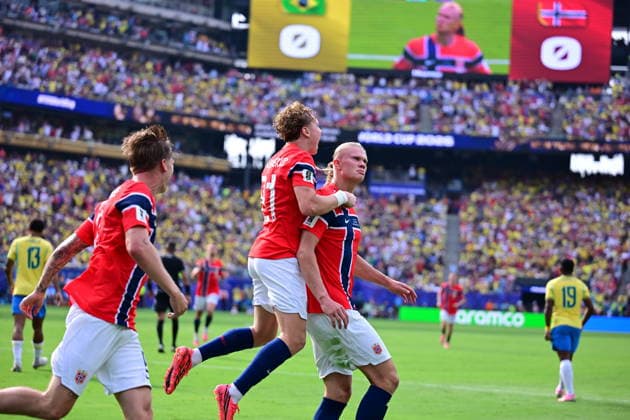 Brazil v Norway - FIFA World Cup, WM, Weltmeisterschaft, Fussball 2026 - Round of 16 NEW JERSEY, UNITED STATES - JULY 05: Erling Haaland of Norway celebrates after scoring a goal during the FIFA World Cup 2026 Round of 16 match between Brazil and Norway at New Jersey Stadium (MetLife Stadium) in East Rutherford, New Jersey, USA, on July 05, 2026. Abdulhamid Hosbas Anadolu New Jersey United States. Editorial use only. Please get in touch for any other usage.  Copyright: x2026xAnadoluxAbdulhamidxHosbasx