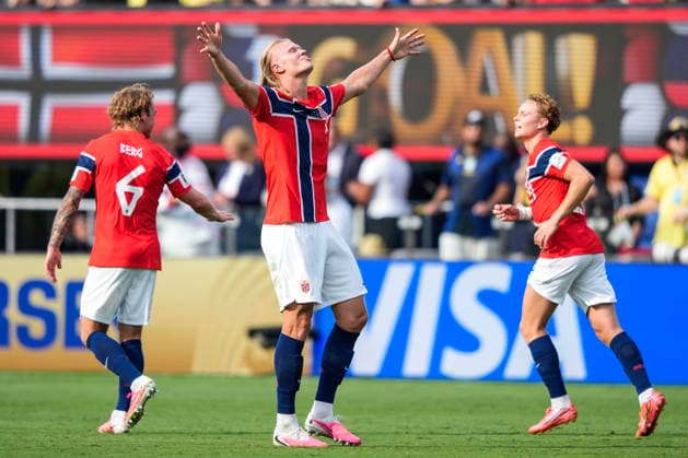 World Cup 2026: Brazil - Norway East Rutherford, New Jersey , USA 20260705. Norway s Erling Braut Haaland after scoring the 0-2 goal during the round of 16 match between Brazil and Norway during the 2026 FIFA World Cup, WM, Weltmeisterschaft, Fussball at the New Jersey Stadium. Photo: Fredrik Varfjell NTB East Rutherford, New Jersey United States EDITORIAL USE ONLY. RESTRICTED USE FOR BETTING COMPANIES Ref:_SPO0Pun9dHWY3A.jpg *** 2026 World Cup: Brazil vs. Norway, East Rutherford, New Jersey, USA 20260705 Norway’s Erling Braut Haaland after scoring the 0–2 goal during the Round of 16 match between Brazil and Norway during the 2026 FIFA World Cup at New Jersey Stadium. Photo: Fredrik Varfjell, NTB, East Rutherford, New Jersey, United States. EDITORIAL USE ONLY. RESTRICTED USE FOR BETTING COMPANIES.  Copyright: xFredrikxVarfjellx xNTBx