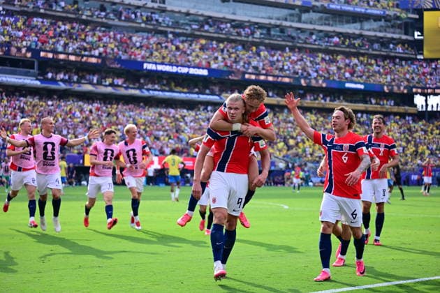 Brazil v Norway - FIFA World Cup, WM, Weltmeisterschaft, Fussball 2026 - Round of 16 NEW JERSEY, UNITED STATES - JULY 05: Erling Haaland of Norway celebrates after scoring a goal during the FIFA World Cup 2026 Round of 16 match between Brazil and Norway at New Jersey Stadium (MetLife Stadium) in East Rutherford, New Jersey, USA, on July 05, 2026. Abdulhamid Hosbas Anadolu New Jersey United States. Editorial use only. Please get in touch for any other usage.  Copyright: x2026xAnadoluxAbdulhamidxHosbasx