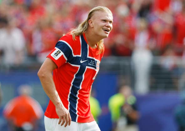 Norway s Erling Haaland (9) celebrates after scoring a goal against Brazil in the second half of a Round of 16 FIFA World Cup, WM, Weltmeisterschaft, Fussball match at New York New Jersey Stadium in East Rutherford, New Jersey, on Sunday, July 5, 2026.  NYP20260705947 JOHNxANGELILLO