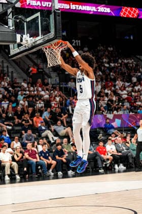 United States v Serbia: Final - FIBA U17, U 17 Basketball World Cup 2026 Asa Montgomery of the United States dunks the ball during the FIBA U17 Basketball World Cup final match between the United States and Serbia at BDC Main Venue in Istanbul, Turkey, on July 5, 2026. Istanbul Istanbul Turkey  Copyright: xYagizxGurtugx originalFilename:gurtug-usavserb260705_npHEQ.jpg