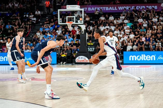 United States v Serbia: Final - FIBA U17, U 17 Basketball World Cup 2026 Clarence Rosser Jr of the United States is in action during the FIBA U17 Basketball World Cup final match between the United States and Serbia at BDC Main Venue on July 5, 2026, in Istanbul, Turkey. Istanbul Istanbul Turkey  Copyright: xYagizxGurtugx originalFilename:gurtug-usavserb260705_np8uV.jpg