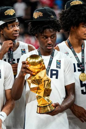 United States v Serbia: Final - FIBA U17, U 17 Basketball World Cup 2026 NaVorro Bowman Jr of the United States lifts the trophy and celebrates the World Cup championship title after the FIBA U17 Basketball World Cup final match between the United States and Serbia at BDC Main Venue in Istanbul, Turkey, on July 5, 2026. Istanbul Istanbul Turkey  Copyright: xYagizxGurtugx originalFilename:gurtug-usavserb260705_npM5s.jpg