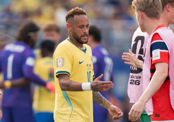 Neymar (Brazil, 10) enttaeuscht, enttaeuscht schauend, dissapointed, traurig, frustiert, frust, gefrustet, frustrated FIFA World Cup, WM, Weltmeisterschaft, Fussball 2026: Brazil v Norway 05 July 2026, FIFA World Cup 2026: Brazil v Norway (Round of 16) at New York New Jersey Stadium in East Rutherford, New Jersey, USA. *** Neymar, Brazil, 10, looking disappointed, disappointed, sad, frustrated, frustration, frustrated, frustrated FIFA World Cup 2026 Brazil vs. Norway, July 5, 2026, FIFA World Cup 2026 Brazil vs. Norway Round of 16 at New York New Jersey Stadium in East Rutherford, New Jersey, USA Copyright: HMBxMedia xMarcoxBader