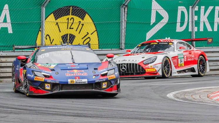 Thierry Vermeulen (NED, Ferrari, Emil Frey Racing) vor Tom Kalender (GER, Mercedes, Mercedes-AMG Team Landgraf), 05.07.2026, Nürnberg (Deutschland), Motorsport, DTM, Norisring Nürnberg 2026 *** Thierry Vermeulen (NED), Ferrari, Emil Frey Racing, ahead of Tom Kalender (GER), Mercedes, Mercedes AMG Team Landgraf, July 5, 2026, Nuremberg, Germany, Motorsports, DTM, Norisring Nuremberg 2026 xprx