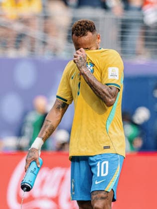 Brazil vs. Norway NOVA JERSEY, NJ - 05.07.2026: BRAZIL VS. NORWAY - Neymar Junior of Brazil laments the team& 39;s elimination after the match between Brazil and Norway, valid for the round of 16 of the 2026 World Cup, held at MetLife Stadium in New Jersey, United States. (Photo: Marcelo Machado de Melo Fotoarena) x2980089x  MarceloxMachadoxdexMelo