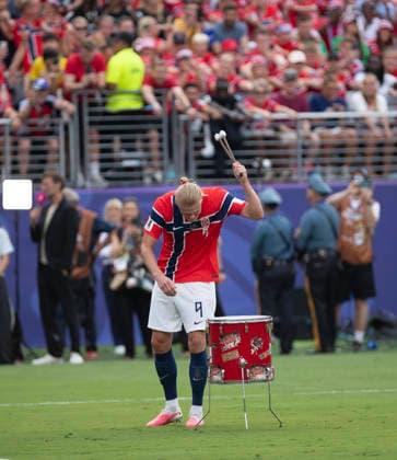 HAALAND Erling celebrate their qualification for the round during the FIFA World Cup, WM, Weltmeisterschaft, Fussball 2026 :Round of 16 Brazil v. Norway 5 July 2026 NEW YORK NEW JERSEY New Jersey Stadium USA By IMAGO Didier Lefa Studio Desire Ameka NEW YORK NEW JERSEY Stadium United State of America
