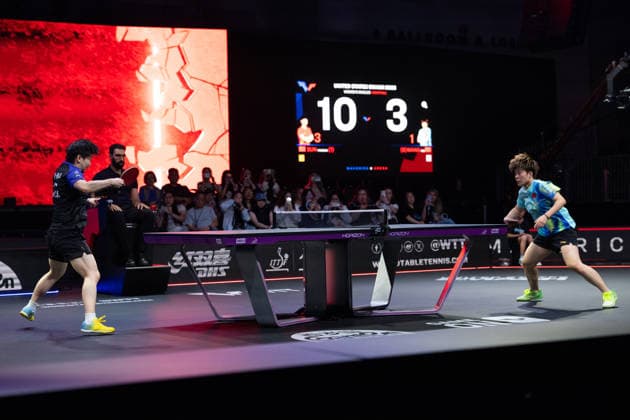 LOS ANGELES, CALIFORNIA - JULY 05: Wang Yidi of China competes in the Women s Singles Semifinal match against Sun Yingsha of China on day 10 of United States Smash 2026 at Ontario Convention Center on July 5, 2026 in Los Angeles, California.  Copyright: xVCGx 111652531616