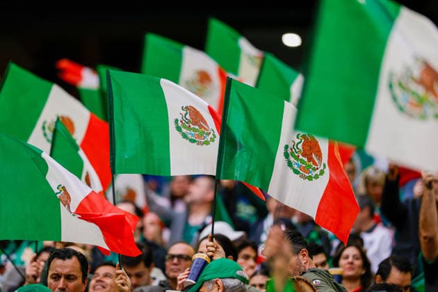 FIFA World Cup, WM, Weltmeisterschaft, Fussball 2026 MEXICO VS ENGLAND FIFA WORLD CUP 2026 MEXICO VS ENGLAND MEXICO VS ENGLAND 05072026 MEXICO CITY, MEXICO. Action photo of fans at the Estadio Ciudad de Mexico of Mexico City, during game of the FIFA World Cup 2026 held at Mexico City. Foto de accion de aficionados en el Estadio Ciudad de MÃ xico de la Ciudad de Mexico, durante juego de Copa del Mundo 2026 de la FIFA en la Ciudad de Mexico. PHOTO BY IMAGENSHOP AGENCIA FOTOGRAFICA MEXICO CITY MEXICO CITY MEXICO *** FIFA WORLD CUP 2026 MEXICO VS ENGLAND FIFA WORLD CUP 2026 MEXICO VS ENGLAND MEXICO VS ENGLAND 07 05 2026 MEXICO CITY, MEXICO Action photo of fans at the Estadio Ciudad de México in Mexico City, during a match of the 2026 FIFA World Cup held in Mexico City Action photo of fans at the Estadio Ciudad de México in Mexico City, during a 2026 FIFA World Cup match in Mexico City PHOTO BY IMAGENSHOP PHOTO AGENCY MEXICO CITY MEXICO CITY MEXICO Copyright: xYOALIxMARTINEZx