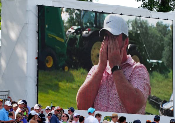 SILVIS, IL - JULY 05: The video board shows PGA, Golf Herren golfer Chris Gotterup reacting on the practice range when he realizes he won the John Deere Classic on July 5, 2026, at TPC Deere Run in Silvis, Illinois. (Photo by Brian Spurlock Icon Sportswire) GOLF: JUL 05 PGA John Deere Classic EDITORIAL USE ONLY Icon26070551