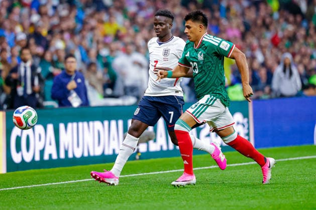 FIFA World Cup, WM, Weltmeisterschaft, Fussball 2026 MEXICO VS ENGLAND FIFA WORLD CUP 2026 MEXICO VS ENGLAND MEXICO VS ENGLAND 05072026 MEXICO CITY, MEXICO. Action photo of Bukayo Saka (7) of England and Jesus Gallardo (23) of Mexico, during game of the FIFA World Cup 2026 held at the Estadio Ciudad de Mexico of Mexico City. Foto de accion de Bukayo Saka (7) de Inglaterra y Jesus Gallardo (23) de Mexico, durante juego de Copa del Mundo 2026 de la FIFA en el Estadio Ciudad de MÃ xico de la Ciudad de Mexico. PHOTO BY IMAGENSHOP AGENCIA FOTOGRAFICA MEXICO CITY MEXICO CITY MEXICO *** FIFA WORLD CUP 2026 MEXICO VS ENGLAND FIFA WORLD CUP 2026 MEXICO VS ENGLAND MEXICO VS ENGLAND 07 05 2026 MEXICO CITY, MEXICO Action photo of Bukayo Saka (7) of England and Jesús Gallardo (23) of Mexico during a match of the 2026 FIFA World Cup held at the Estadio Ciudad de México in Mexico City Action photo of Bukayo Saka (7) of England and Jesús Gallardo (23) of Mexico, during a 2026 FIFA World Cup match at the Estadio Ciudad de México in Mexico City. PHOTO BY IMAGENSHOP PHOTO AGENCY MEXICO CITY MEXICO CITY MEXICO Copyright: xYOALIxMARTINEZx