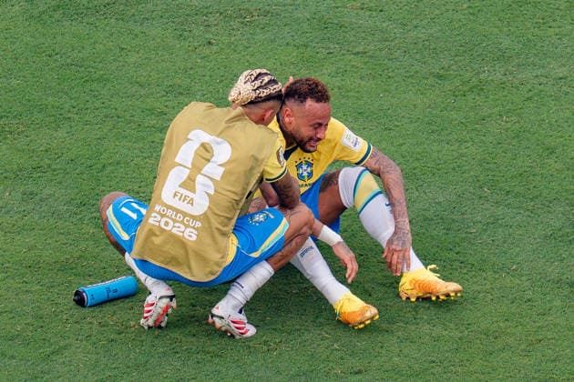 FIFA Fussball Weltmeisterschaft 2026, Achtelfinale, Brasilien vs. Norwegen, 05.07.2026, New Jersey Stadion Neymar Junior Jr in Tränen am Beten in Trauer Enttäuschung *** 2026 FIFA World Cup, Round of 16, Brazil vs. Norway, July 5, 2026, New Jersey Stadium: Neymar Jr. in tears, praying, grieving, disappointed Copyright: xBahhoxKarax