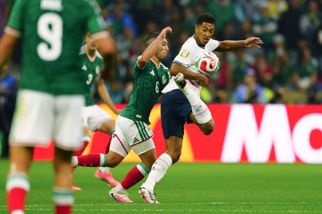 Jude Bellingham of England Mexico v England, 2026 FIFA World Cup, WM, Weltmeisterschaft, Fussball Round of 16, Football, Azteca Stadium, Mexico City, Mexico - 05 Jul 2026Mexico City Azteca Stadium Mexico  Copyright: xJavierxGarcia Shutterstockx 16975483bd