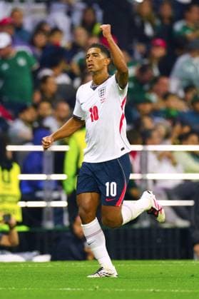 Jude Bellingham of England celebrates scoring the opening goal Mexico v England, 2026 FIFA World Cup, WM, Weltmeisterschaft, Fussball Round of 16, Football, Azteca Stadium, Mexico City, Mexico - 05 Jul 2026Mexico City Azteca Stadium Mexico  Copyright: xJavierxGarcia Shutterstockx 16975483bk