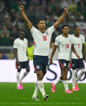 05 July 2026 - Mexico v England - Azteca Stadium- Mexico City - R16 - 2026 World Cup - USA. 05 July 2026 - Mexico v England - Azteca Stadium- Mexico City - R16 - 2026 World Cup - USA. Jude Bellingham celebrates his 2nd goal. Picture : Mark Pain MEXICO CITY MEXICO  Copyright: xMarkxPainx