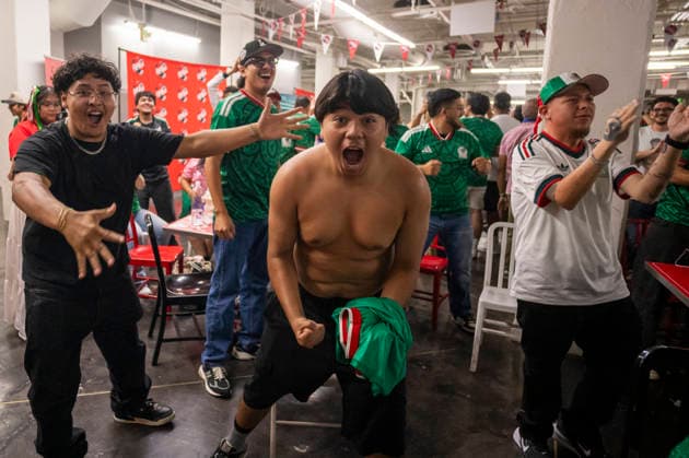 July 5, 2026, Los Angeles, California, USA: Soccer fans react while watching a live broadcast of the FIFA World Cup, WM, Weltmeisterschaft, Fussball Round of 32 soccer match between Mexico and England at a watch party in Los Angeles, on Sunday, July 5, 2026. World Cup Soccer Reaction: Mexico Vs England  - ZUMAc68_ 20260705_zaf_c68_005 Copyright: xRingoxChiux
