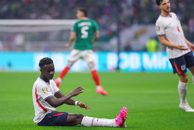 MEXICO CITY, MEXICO - JULY 5: Bukayo Saka of England dejected during the FIFA World Cup, WM, Weltmeisterschaft, Fussball 2026 Round Of 16 match between Mexico and England at Mexico City Stadium on July 5, 2026 in Mexico City, Mexico.  Copyright: xMBxMediax