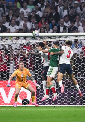 (260706) -- MEXICO CITY, July 6, 2026 -- Raul Jimenez (2nd R) of Mexico vies with Marc Guehi (2nd L) and Nico O Reilly (1st R) of England during the round of 16 match between Mexico and England at the 2026 FIFA World Cup, WM, Weltmeisterschaft, Fussball at the Mexico City Stadium, Mexico, July 5, 2026. ) (SP)MEXICO-MEXICO CITY-FOOTBALL-FIFA WORLD CUP-ROUND OF 16-MEX VS ENG WuxWei 