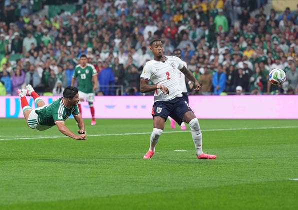 (260706) -- MEXICO CITY, July 6, 2026 -- Raul Jimenez (L) of Mexico rises to head the ball during the round of 16 match between Mexico and England at the 2026 FIFA World Cup, WM, Weltmeisterschaft, Fussball at the Mexico City Stadium, Mexico, July 5, 2026. (Photo by Xinhua) (SP)MEXICO-MEXICO CITY-FOOTBALL-FIFA WORLD CUP-ROUND OF 16-MEX VS ENG MartinxZabala 