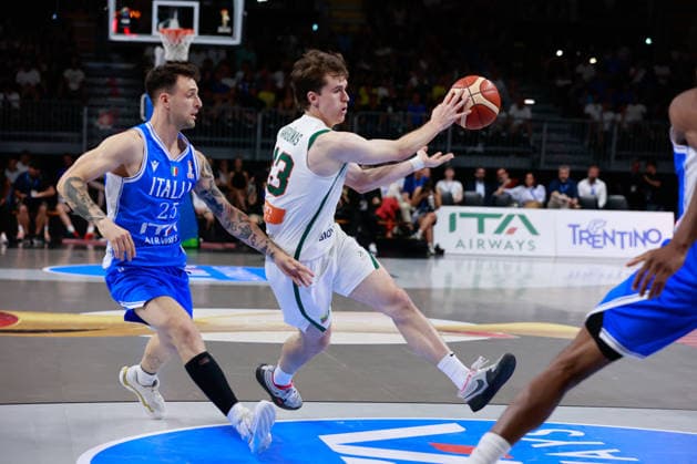 IPA86424146 - 43 Ignas Sargiunas (1999, 196, Guard, Rytas Vilnius) FIBA Basketball World Cup 2027 European Qualifiers Italy vs. Lithuania, Bologna, July 5, 2026 25 Tommaso Baldasso (1998, 192, Guard, Bertram Tortona) FIBA Basketball World Cup 2027 European Qualifiers Italy vs. Lithuania, Bologna, July 5, 2026, during the FIBA World Cup 2027 European Qualifiers - Italy vs. Lithuania, FIBA World Cup in Bologna, Italy, July 5, 2026  Copyright: xValentinoxOrsini IPAxSportx xx 86424146