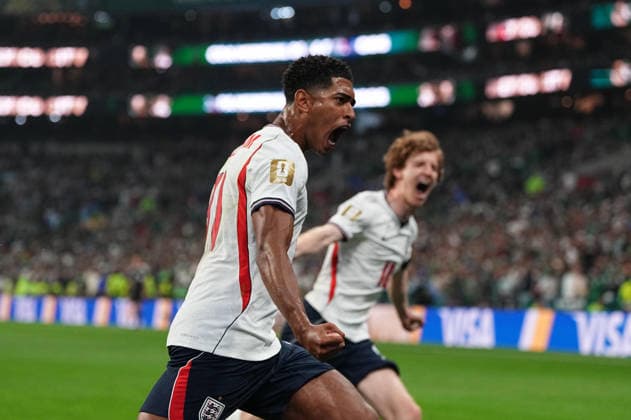 Jude Bellingham (England) celebrate during Mexico and England, Round of 16 FIFA World Cup, WM, Weltmeisterschaft, Fussball 2026, Azteca Stadium, Mexico, Mexico on July 5, 2026. Thor Wegner DeFodi Images. (Photo by DeFodi Images) - *** Jude Bellingham of England celebrates during the Round of 16 match between Mexico and England at the 2026 FIFA World Cup at Azteca Stadium in Mexico City, Mexico, on July 5, 2026. Photo by DeFodi Images (Thor Wegner)