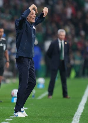 (260706) -- MEXICO CITY, July 6, 2026 -- Thomas Tuchel, head coach of England, directs his team from the sidelines during the round of 16 match between Mexico and England at the 2026 FIFA World Cup, WM, Weltmeisterschaft, Fussball at the Mexico City Stadium, Mexico, July 5, 2026. (Photo by Xinhua) (SP)MEXICO-MEXICO CITY-FOOTBALL-FIFA WORLD CUP-ROUND OF 16-MEX VS ENG MartinxZabala 