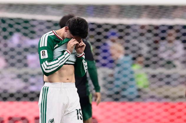 FIFA World Cup, WM, Weltmeisterschaft, Fussball 2026 - Round of 16 - Mexico vs. England Gilberto Mora of Mexico reacts after the FIFA World Cup 2026 Round of 16 soccer match between Mexico and England, in Mexico City, Mexico, 05 July 2026. MEXICO CITY Mexico  Copyright: xJOSExMENDEZx