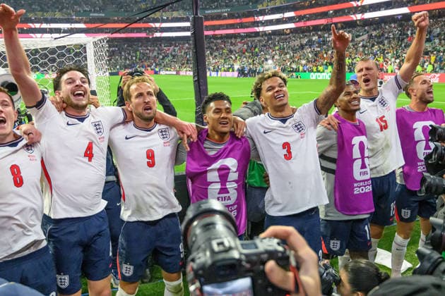 05 July 2026 - Mexico v England - Azteca Stadium- Mexico City - R16 - 2026 World Cup - USA. 05 July 2026 - Mexico v England - Azteca Stadium- Mexico City - R16 - 2026 World Cup - USA. England players celebrates victory at the final whistle. Picture : Mark Pain MEXICO CITY MEXICO  Copyright: xMarkxPainx