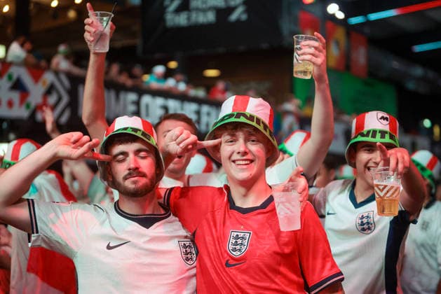 06 07 2026. London, United Kingdom. England Fans Box Park Wembley. Enland fans watch England v Mexico in the small hours on the big screen at Boxpark Wembley.  xMartynxWheatleyx xixImagesx IIM-26886-0018