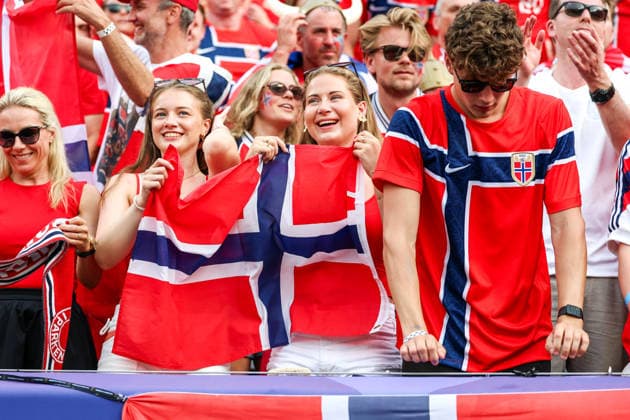 July 5, 2026, East Rutherford, Nj, United States: Norway fans during the Round of 16 match between Brazil and Norway at the FIFA World Cup, WM, Weltmeisterschaft, Fussball at New York New Jersey Stadium, in East Rutherford, United States, on Sunday, July 05, 2026. East Rutherford United States - ZUMAv122 20260705_aap_v122_155 Copyright: xWilliamxVolcovx