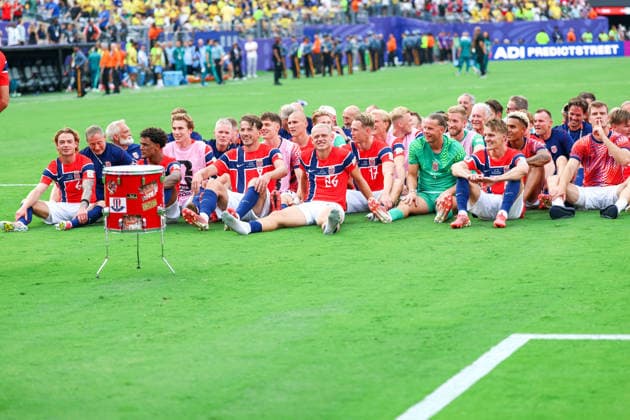 July 5, 2026, East Rutherford, Nj, United States: Norway s players celebrate qualifying for the quarterfinals by performing the Viking clap after defeating Brazil 2-1 to the Round of 16 match at the FIFA World Cup, WM, Weltmeisterschaft, Fussball at New York New Jersey Stadium, in East Rutherford, United States, on Sunday, July 05, 2026. East Rutherford United States - ZUMAv122 20260705_aap_v122_161 Copyright: xWilliamxVolcovx