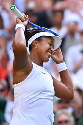 2026 Wimbledon - Naomi Osaka Naomi Osaka (JPN) during her fourth round match at the 2026 Wimbledon Championships at the AELTC in London, UK on July 5, 2026. Photo by Corinne Dubreuil ABACAPRESS.COM London  Copyright: xDubreuilxCorinne ABACAx