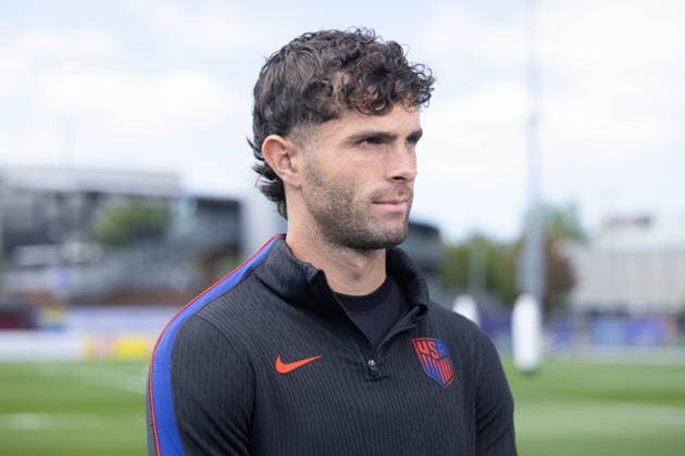 July 4, 2026, Seattle, Washington, USA: United States of America forward Christian Pulisic (10) talk to the media at the USA national team, Nationalteam Training which took place at University of Washington Soccer Stadium. Seattle USA - ZUMAl181 20260704_zsp_l181_029 Copyright: xMelissaxLevinx