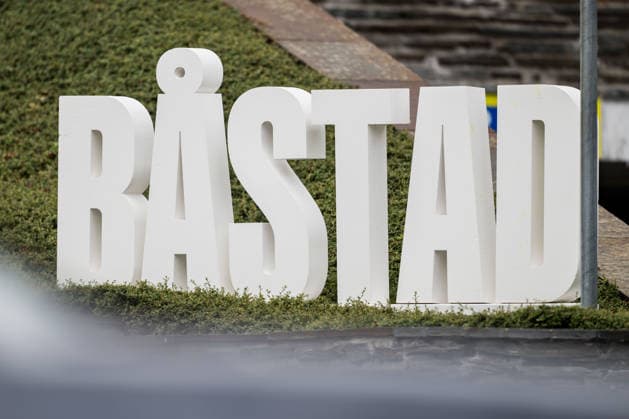 260706 A sign with the text Bastad during day 1 of the Nordea Open on July 6, 2026 in Bastad. Photo: Niclas Jönsson BILDBYRAN COP 273 NO0422 tennis WTA, Tennis Damen 125 nordea open dubbelfinal dam bbeng *** 260706 A sign reading Bastad on Day 1 of the Nordea Open on July 6, 2026, in Bastad. Photo by Niclas Jönsson, BILDBYRAN COP 273 NO0422 tennis wta 125 nordea open women’s doubles final bbeng  Copyright: NICLASxJÖNSSON BB260706NO001
