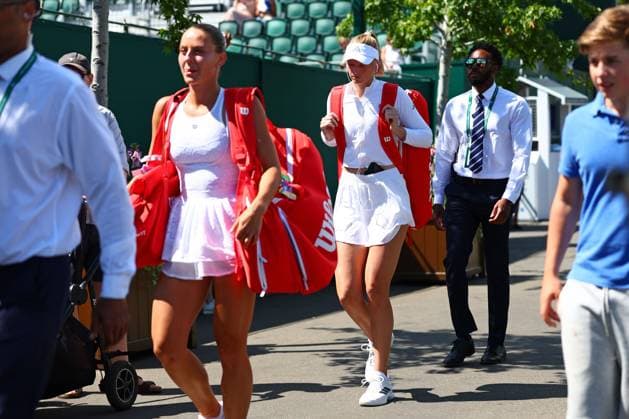 Marta Kostyuk and Ashlyn Krueger ahead of their fourth round match Wimbledon Tennis Championships, Day 8, The All England Lawn Tennis and Croquet Club, London, UK - 06 Jul 2026London The All England Lawn Tennis and United Kingdom  Copyright: xJamesxMarsh Shutterstockx 16978026ac