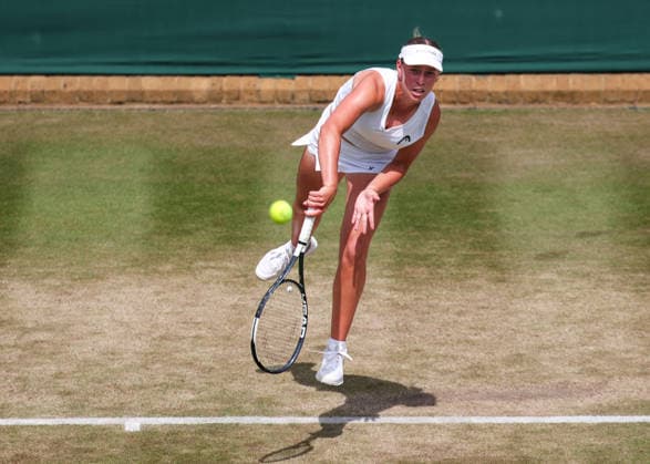 Anna Pircher (AUT), Maedchen Einzel, Girls Singles Tennis - Wimbledon 2026 - Grand Slam ITF ATP, Tennis Herren WTA, Tennis Damen - AELTC - London - - Great Britain - 6 July 2026. *** Anna Pircher (AUT), Girls Singles, Wimbledon 2026 Grand Slam, ITF, ATP, WTA, AELTC, London, Great Britain, July 6, 2026 Copyright: xJuergenxHasenkopfx