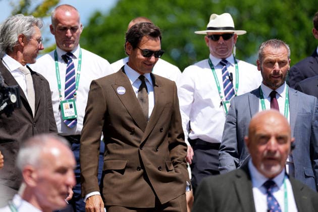 2026-07-06 The Championships - Wimbledon 2026 - Day Eight LONDON, UNITED KINGDOM - JULY 6: Former tennis player Roger Federer walks around the premises during Day Eight of the The Championships - Wimbledon 2026 at All England Lawn Tennis and Croquet Club on July 6, 2026 in London, England. (Photo by Marleen Fouchier BSR Agency) London United Kingdom Content not available for redistribution in The Netherlands directly or indirectly through any third parties. Copyright: xBSRxAgencyx
