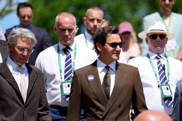 2026-07-06 The Championships - Wimbledon 2026 - Day Eight LONDON, UNITED KINGDOM - JULY 6: Former tennis player Roger Federer walks around the premises during Day Eight of the The Championships - Wimbledon 2026 at All England Lawn Tennis and Croquet Club on July 6, 2026 in London, England. (Photo by Marleen Fouchier BSR Agency) London United Kingdom Content not available for redistribution in The Netherlands directly or indirectly through any third parties. Copyright: xBSRxAgencyx