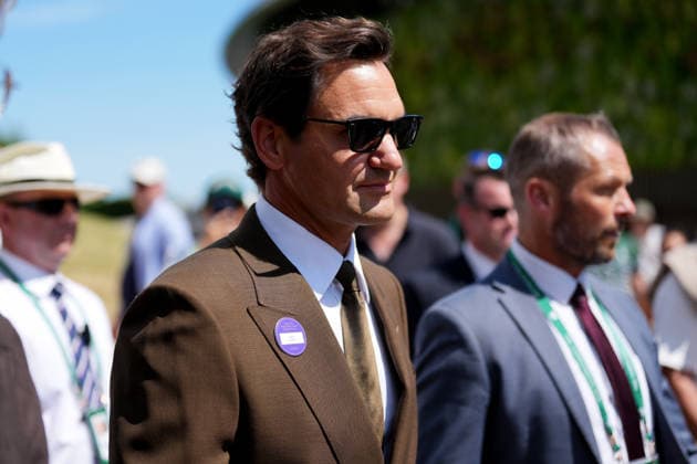 2026-07-06 The Championships - Wimbledon 2026 - Day Eight LONDON, UNITED KINGDOM - JULY 6: Former tennis player Roger Federer walks around the premises during Day Eight of the The Championships - Wimbledon 2026 at All England Lawn Tennis and Croquet Club on July 6, 2026 in London, England. (Photo by Marleen Fouchier BSR Agency) London United Kingdom Content not available for redistribution in The Netherlands directly or indirectly through any third parties. Copyright: xBSRxAgencyx