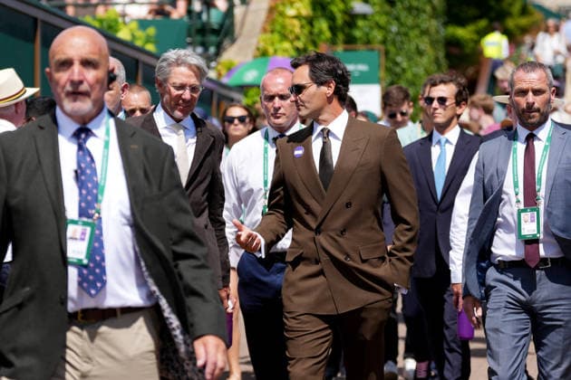 2026-07-06 The Championships - Wimbledon 2026 - Day Eight LONDON, UNITED KINGDOM - JULY 6: Former tennis player Roger Federer walks around the premises during Day Eight of the The Championships - Wimbledon 2026 at All England Lawn Tennis and Croquet Club on July 6, 2026 in London, England. (Photo by Marleen Fouchier BSR Agency) London United Kingdom Content not available for redistribution in The Netherlands directly or indirectly through any third parties. Copyright: xBSRxAgencyx