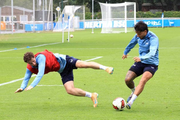 DEU, DFL, 2. FBL Hertha BSC, Training, 06.07.2026, Sportforum, Berlin, DEU, DFL, 2. FBL Hertha BSC, Training, Kevin Sessa (Hertha BSC Berlin 8), Pascal Klemens (Hertha BSC Berlin 41) DFL - regulations prohibit any use of Photographs as image sequences and or quasi-video *** GER, DFL, 2nd Bundesliga Hertha BSC, Training, July 6, 2026, Sportforum, Berlin, GER, DFL, 2nd Bundesliga Hertha BSC, Training, Kevin Sessa Hertha BSC Berlin 8, Pascal Klemens Hertha BSC Berlin 41. DFL regulations prohibit any use of photographs as image sequences and or quasi-video. nordphotoxGmbHx xEngler nph00076