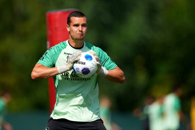 Training Sparta Rotterdam Rotterdam - Youri Schoonderwald of Sparta Rotterdam during the a training in preperation of the 2026 2027 season. The training is set at Sportpark Nieuw-Terbregge on 6 July 2026 in Rotterdam, The Netherlands. (VK Sportphoto Yannick Verhoeven) Copyright: xYannickxVerhoevenx