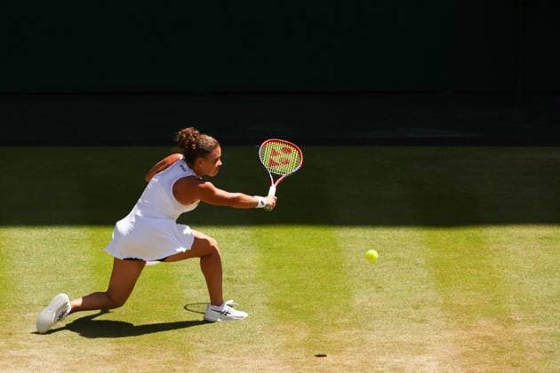 Jasmine Paolini during her round of 16 match Wimbledon Tennis Championships, Day 8, The All England Lawn Tennis and Croquet Club, London, UK - 06 Jul 2026London The All England Lawn Tennis and United Kingdom  Copyright: xEllaxLing Shutterstockx 16978025f
