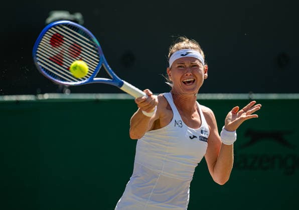 Tennis - Wimbledon Championship 2026 - Day 8 LONDON, ENGLAND - Monday, July 6, 2026: Marie Bouzkova (CZE) during the Ladies Singles Fourth Round match on Day Eight of The Championships Wimbledon 2026 at the All England Lawn Tennis and Croquet Club. (Photo by Kirsten Holst Propaganda) LONDON All England Lawn Tennis and Croq GREATER LONDON ENGLAND  Copyright: xKirstenxHolstx 2026-07-06-019-Wimbledon_Day_8