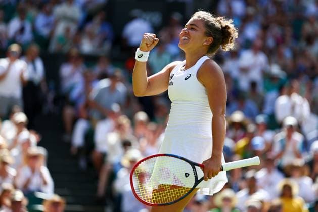 Jasmine Paolini celebrates victory during her round of 16 match Wimbledon Tennis Championships, Day 8, The All England Lawn Tennis and Croquet Club, London, UK - 06 Jul 2026London The All England Lawn Tennis and United Kingdom  Copyright: xKieranxMcManus Shutterstockx 16978024cw