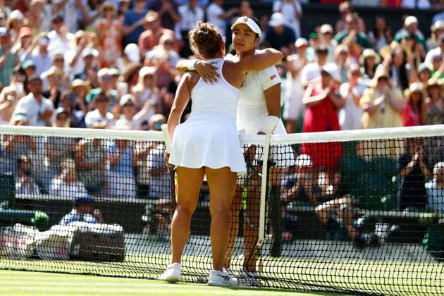 Jasmine Paolini celebrates victory during her round of 16 match against Alexandra Eala Wimbledon Tennis Championships, Day 8, The All England Lawn Tennis and Croquet Club, London, UK - 06 Jul 2026London The All England Lawn Tennis and United Kingdom  Copyright: xKieranxMcManus Shutterstockx 16978024db