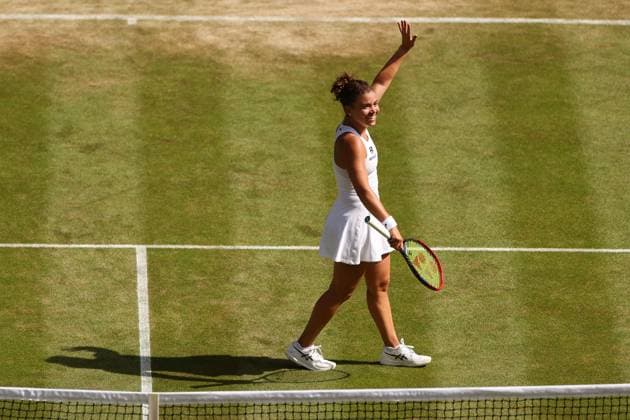 Jasmine Paolini celebrates victory in her round of 16 match against Alexandra Eala Wimbledon Tennis Championships, Day 8, The All England Lawn Tennis and Croquet Club, London, UK - 06 Jul 2026London The All England Lawn Tennis and United Kingdom  Copyright: xEllaxLing Shutterstockx 16978025at