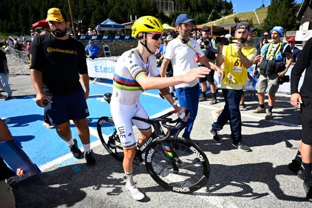 Tour de France 2026 Stage 3 LES ANGLES, FRANCE - JULY 06 : Pogacar Tadej (SLO) of UAE Team Emirates - XRG celebrates the victory after stage 3 of the 113rd edition of Tour de France an UCI World Tour 2.UWT cycling road race stage for Men Elite of 196 km with start in Granollers and finish in Les Angles on July 6, 2026 in Les Angles, France, 06 07 2026 Les Angles France  Copyright: xTomasxSiskx