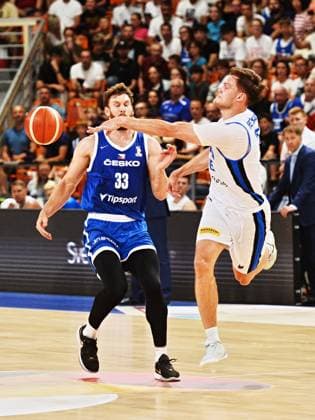 L-R James Karnik (Czechia) and Stefan Vaaks (Estonia) in action during men s Basketball World Cup 2027 group H qualifier: Czechia vs Estonia, in Brno, Czech Republic, on July 6, 2026. (CTKxPhoto PatrikxUhlir) CTKPhotoP2026070606253  CTKPhotoP2026070606253
